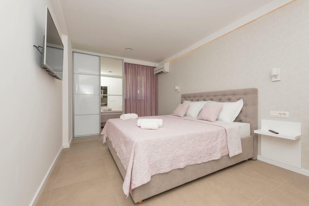 Villa Vid Apartments - Makarska Exklusiv Eksteriør billede